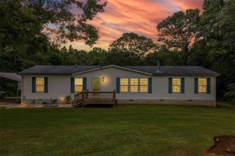 Single Family Residence in Carnesville GA 319 Aderhold Road.jpg