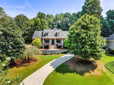 Single Family Residence in Villa Rica GA 1004 Fairway Seven.jpg