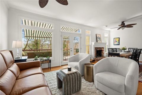 Townhouse in Roswell GA 220 Riverview Trail.jpg