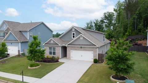 Single Family Residence in Cumming GA 7570 Rambling Vale.jpg