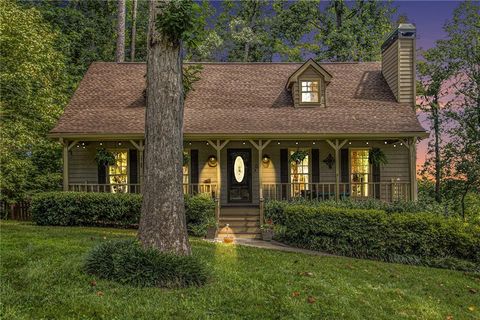 Single Family Residence in Woodstock GA 139 Farmington Drive.jpg