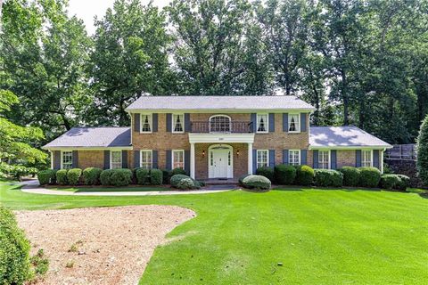 Single Family Residence in Atlanta GA 5287 Vernon Lake Drive.jpg