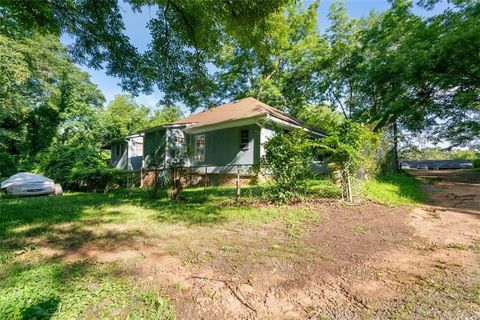 Single Family Residence in Monroe GA 131 W Marable Street 1.jpg