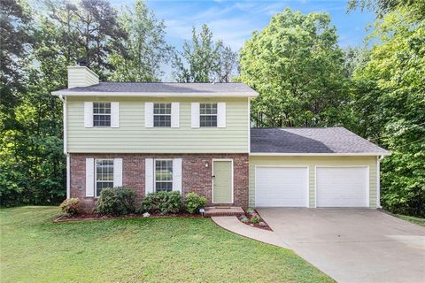 Single Family Residence in Douglasville GA 2722 Springside Court.jpg