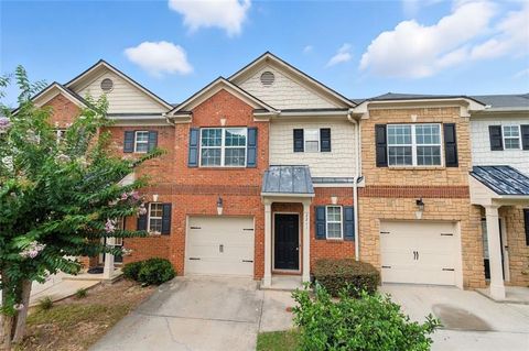 Townhouse in Norcross GA 2211 Ferentz Trace.jpg