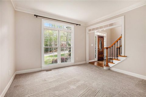 Single Family Residence in Alpharetta GA 5145 Southlake Drive 16.jpg
