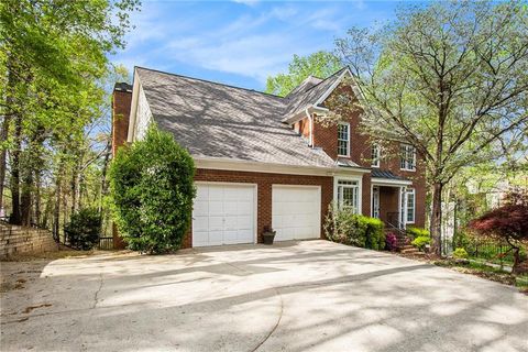 Single Family Residence in Alpharetta GA 5145 Southlake Drive 2.jpg
