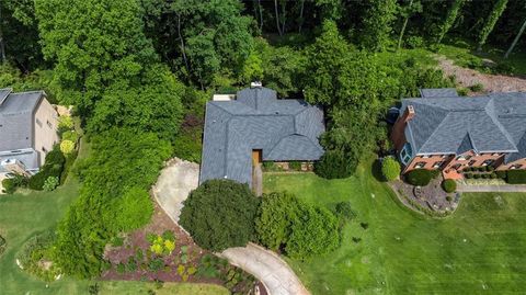 Single Family Residence in Roswell GA 11785 Mountain Laurel Drive.jpg