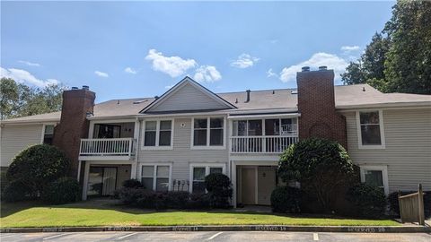 Condominium in Brookhaven GA 1371 Keys Lake Drive.jpg