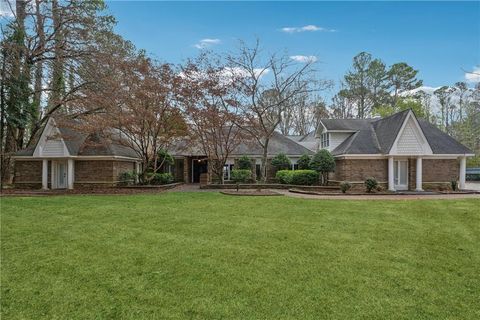 Single Family Residence in Alpharetta GA 13039 Freemanville Road.jpg