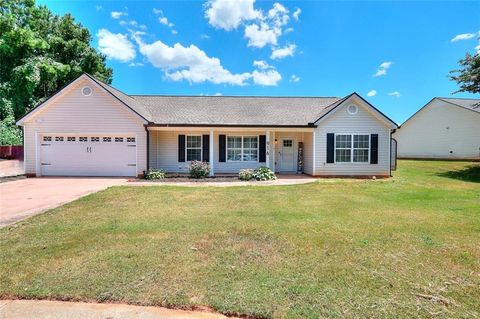 Single Family Residence in Monroe GA 916 Rosewood Lane Ln.jpg