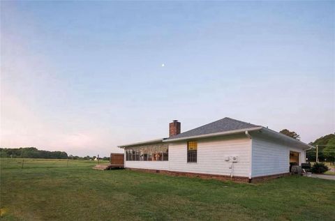 Single Family Residence in Monroe GA 2285 Bold Springs Road 7.jpg