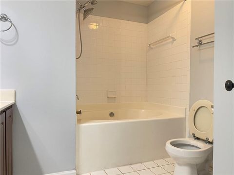 Townhouse in Johns Creek GA 795 Abbotts Mill Court #73 14.jpg
