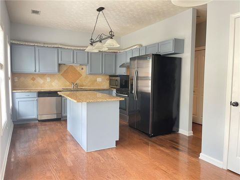 Townhouse in Johns Creek GA 795 Abbotts Mill Court #73 2.jpg