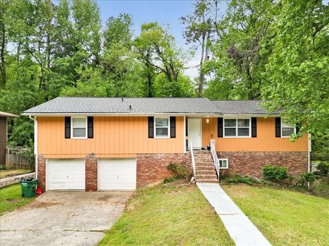 Single Family Residence in Norcross GA 1563 Greenwood Drive.jpg