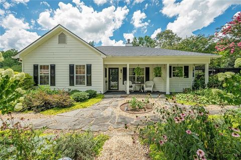 Single Family Residence in Cumming GA 7820 Silversmith Drive.jpg