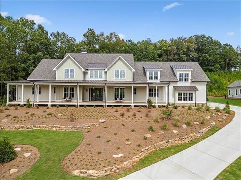 Single Family Residence in Milton GA 1013 Crossroads Trail.jpg