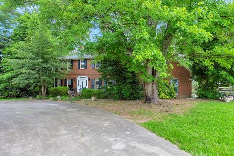 Single Family Residence in Douglasville GA 1212 N Flat Rock Road.jpg