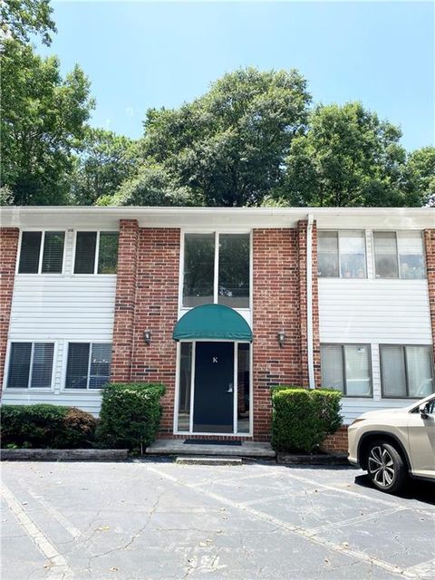 Condominium in Atlanta GA 4266 ROSWELL Road.jpg