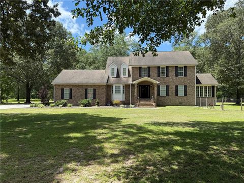 Single Family Residence in Gordon GA 109 Sarah Kate Way.jpg