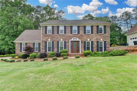 Single Family Residence in Marietta GA 478 Guilford Circle.jpg