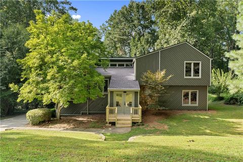 Single Family Residence in Marietta GA 3461 Salem Trace.jpg