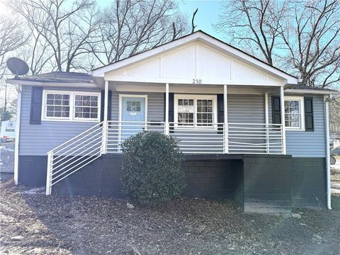 Single Family Residence in Atlanta GA 210 Joe Louis Drive.jpg