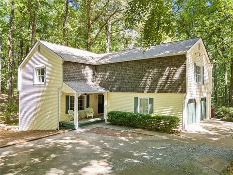 Single Family Residence in Canton GA 1996 Thomas Road.jpg