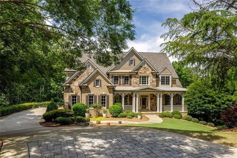 Single Family Residence in Roswell GA 930 Shepards Court.jpg