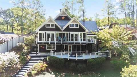 Single Family Residence in Buford GA 6255 Lakeview Drive.jpg