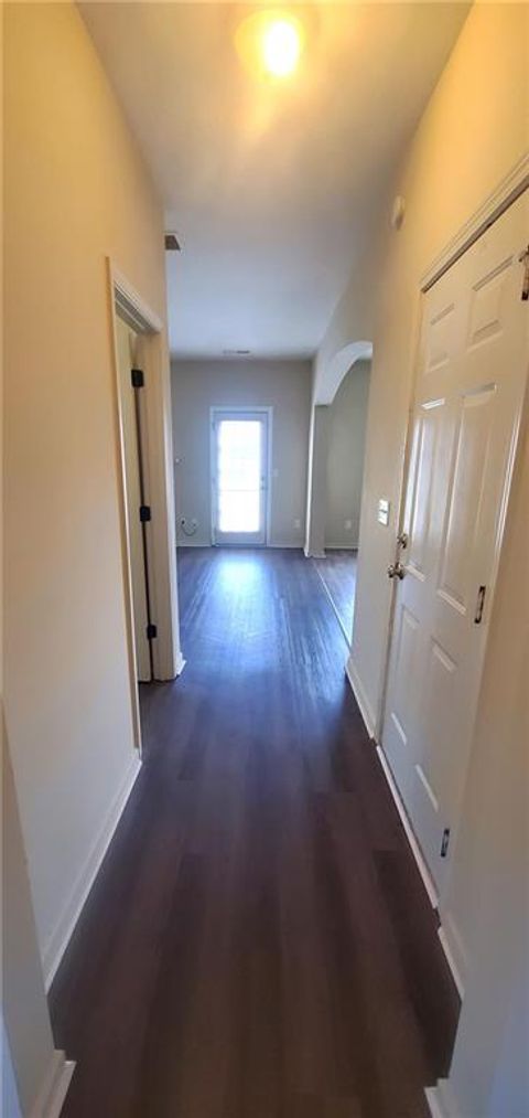 Single Family Residence in Villa Rica GA 237 summergate Lane 4.jpg