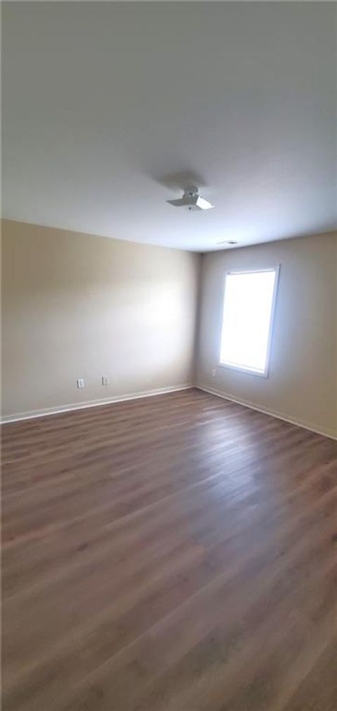 Single Family Residence in Villa Rica GA 237 summergate Lane 29.jpg