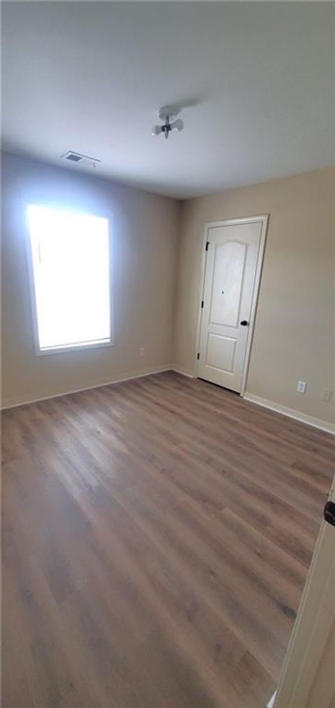 Single Family Residence in Villa Rica GA 237 summergate Lane 31.jpg
