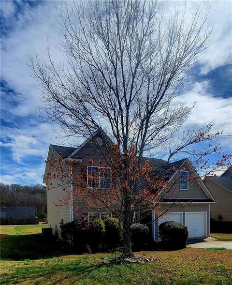 Single Family Residence in Villa Rica GA 237 summergate Lane.jpg