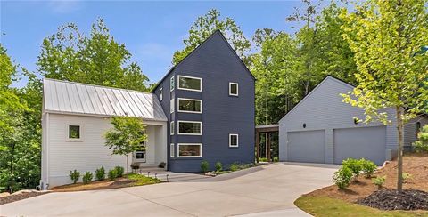 Single Family Residence in Roswell GA 160 Cedarwood Lane.jpg