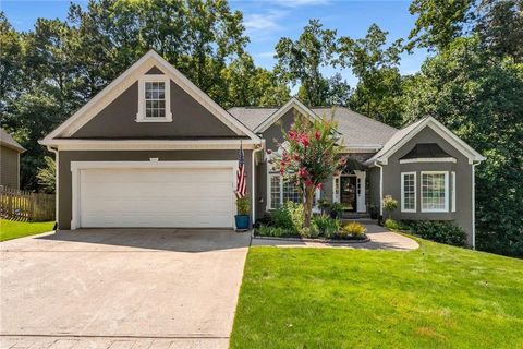 Single Family Residence in Woodstock GA 203 Powers Court.jpg