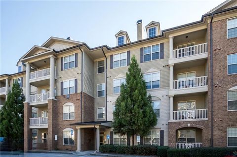 Condominium in Smyrna GA 4805 West Village Way.jpg