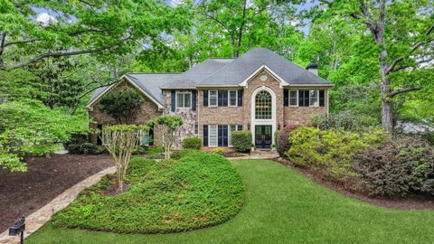 Single Family Residence in Roswell GA 700 Winterwind Way.jpg
