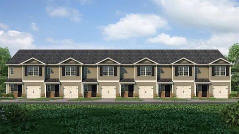 Townhouse in Perry GA 124 Kenmore Circle #13.jpg