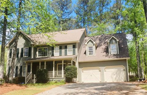 Single Family Residence in Acworth GA 863 Fairwood Pointe.jpg