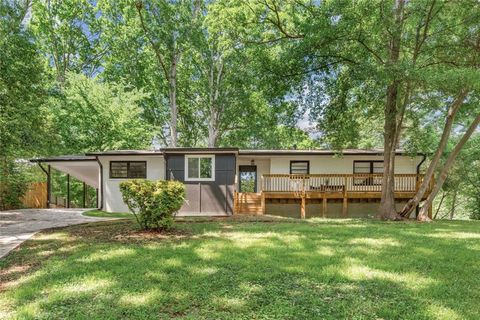 Single Family Residence in Atlanta GA 1507 Lively Ridge Road.jpg