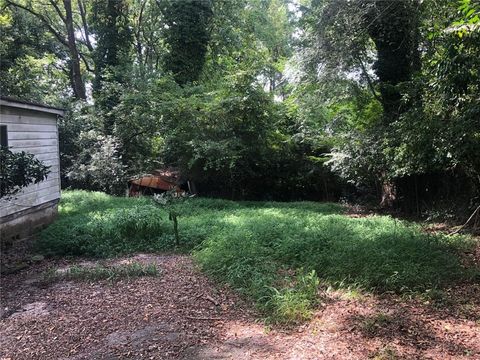 Single Family Residence in Atlanta GA 3025 Margaret Mitchell Drive NW Dr.jpg