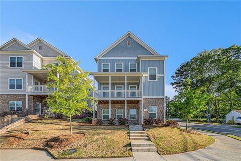 Single Family Residence in Marietta GA 811 Corsiglia Farm.jpg