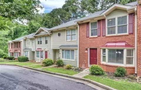 Condominium in Norcross GA 306 Autumn Leaf Way.jpg