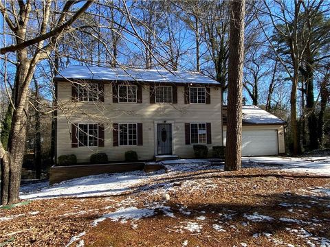 Single Family Residence in Stone Mountain GA 5174 Stone Trace.jpg