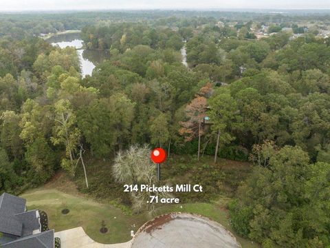Single Family Residence in Bonaire GA 214 Picketts Mill Court.jpg