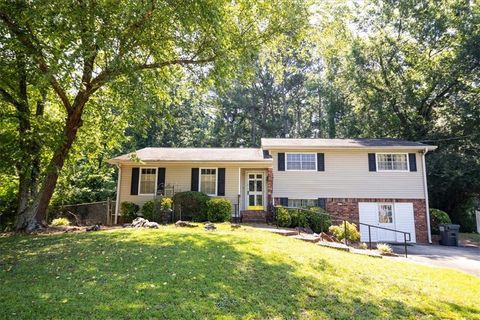 Single Family Residence in Woodstock GA 1050 Tanglewood Trail Trl.jpg