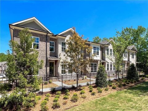 Townhouse in Johns Creek GA 161 Wards Crossing Way #121.jpg