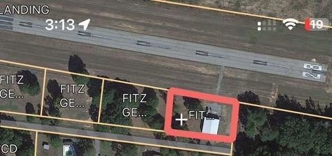Single Family Residence in Hawkinsville GA 4 Airport Subdivision Road.jpg