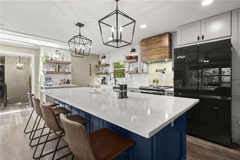 Single Family Residence in Roswell GA 190 Azalea Drive.jpg